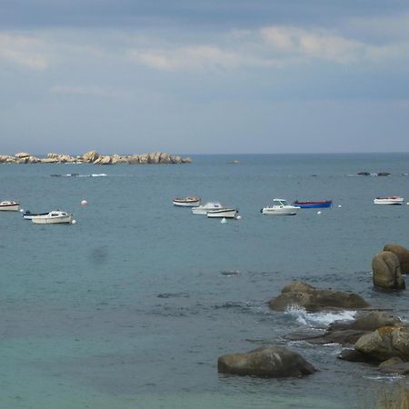 La Maison Bateau Au Bord De Mer Guissény Kültér fotó