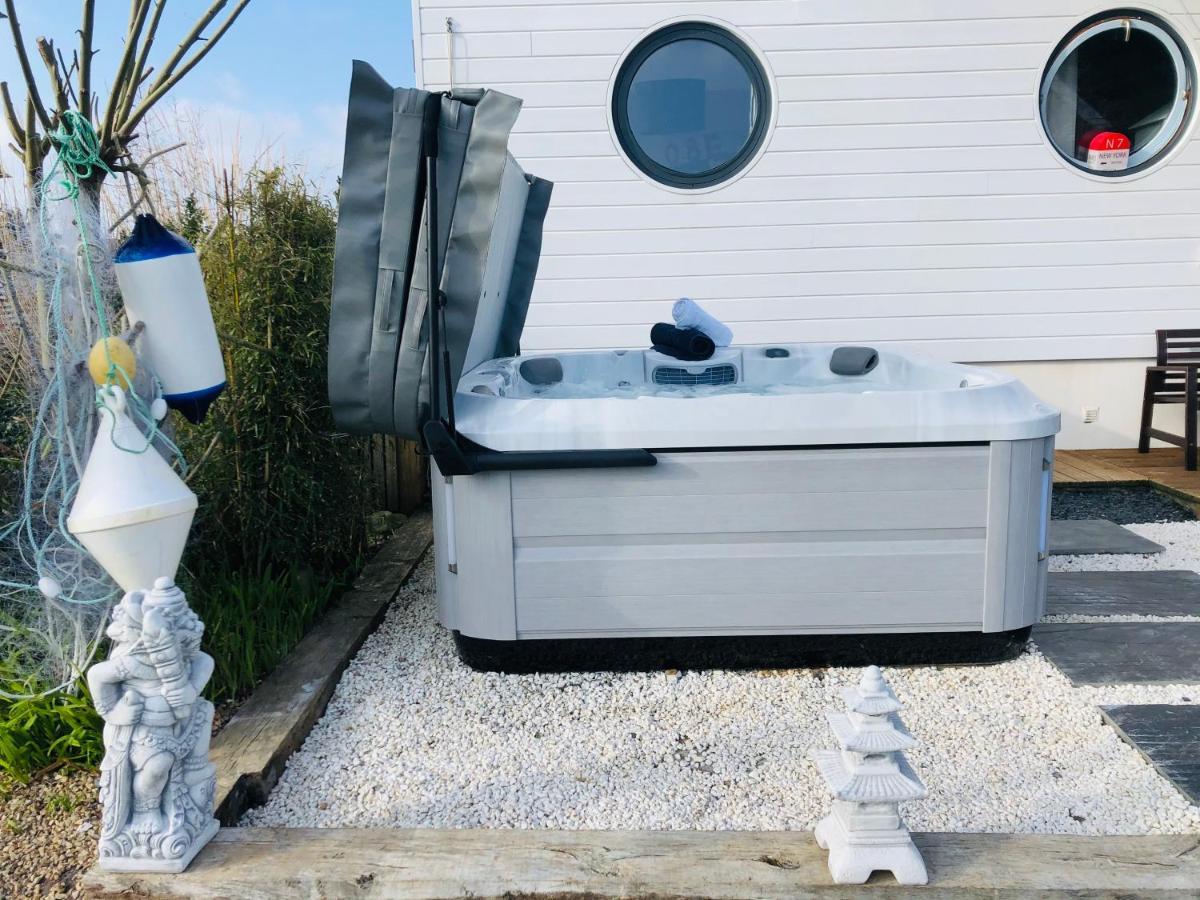 La Maison Bateau Au Bord De Mer Guissény Kültér fotó